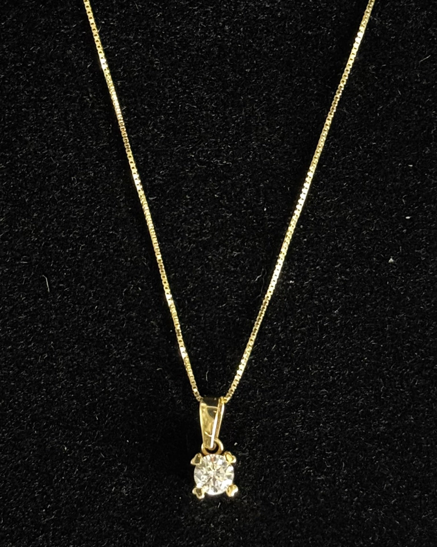 18K Classic Zirconia Necklace